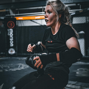 'Fundamentals' Women's Training Tech Tee