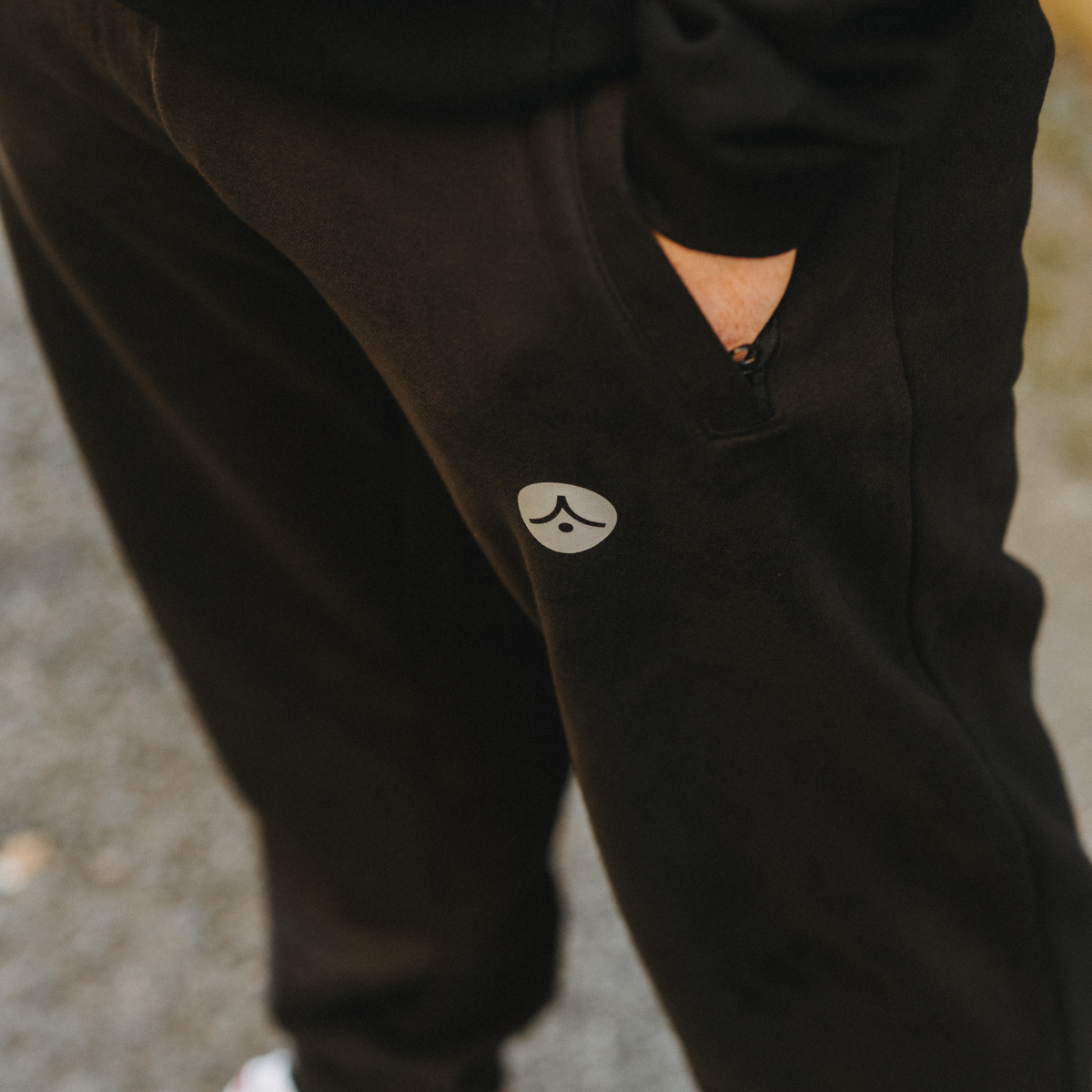 'Super Metallic Silver' Joggers